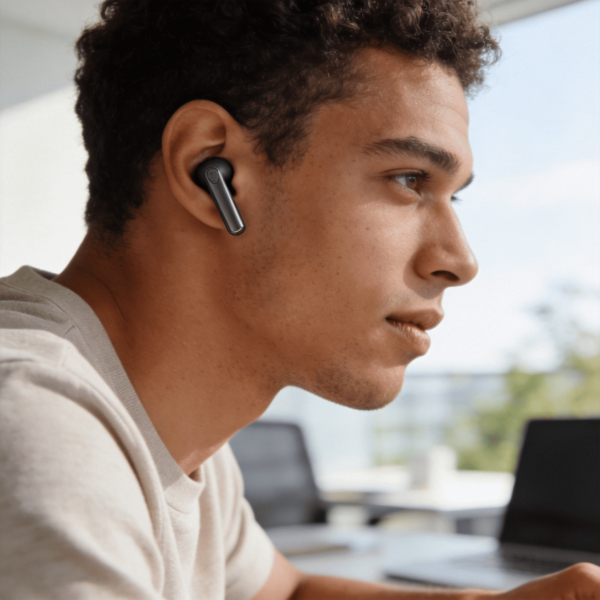 More Than Just Printing a Logo: How a "Private Label" Headphone Brand is Born at Sonun